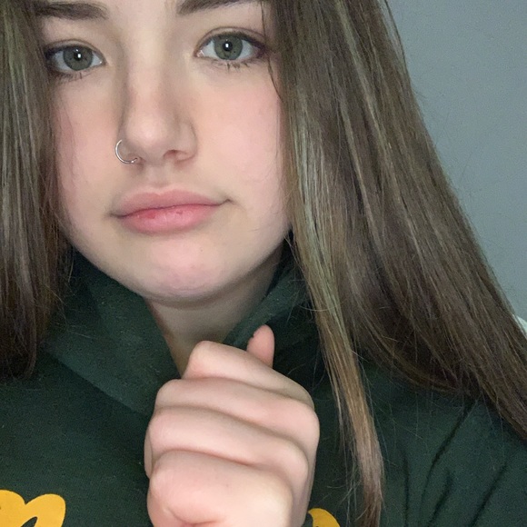 Meet your Posher, Kaylea - Picture 1 of 1